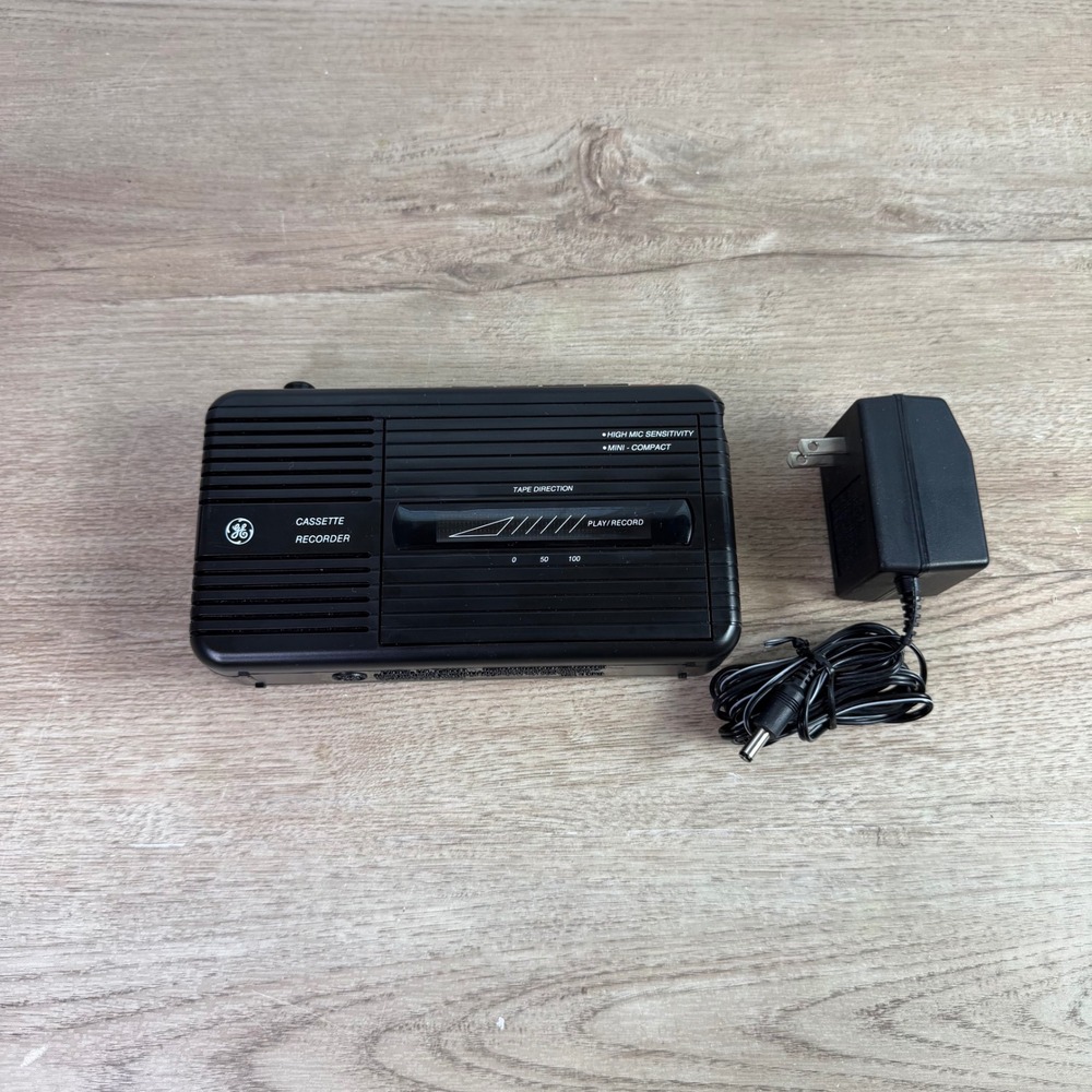 Vintage GE Compact Cassette Recorder Model 3-5301S w/ Cord Tested and Working